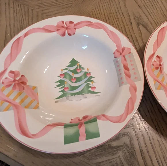 2 Soup Bowls - Picture 2 of 3